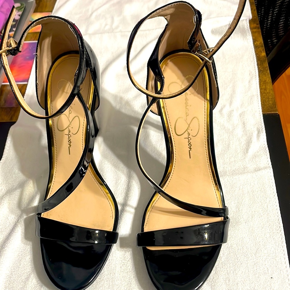 Jessica Simpson heels